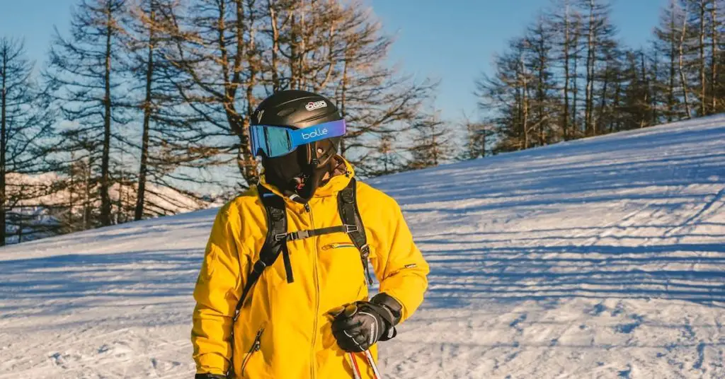 adult ski and snowboard helmet